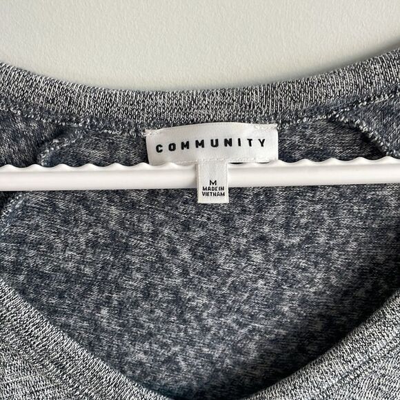 Aritzia Community Long Sleeve Dress - Picture 5 of 9